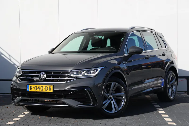Volkswagen Tiguan (2022)