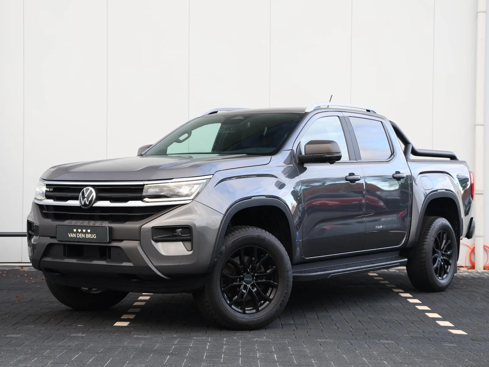 Volkswagen Amarok (2023) — foto 1
