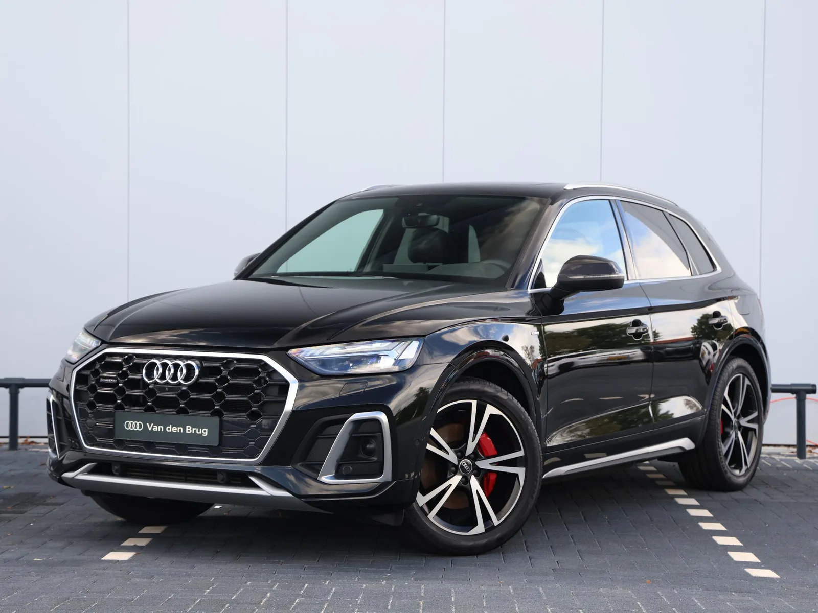 Audi Q5 (2023) — foto 1