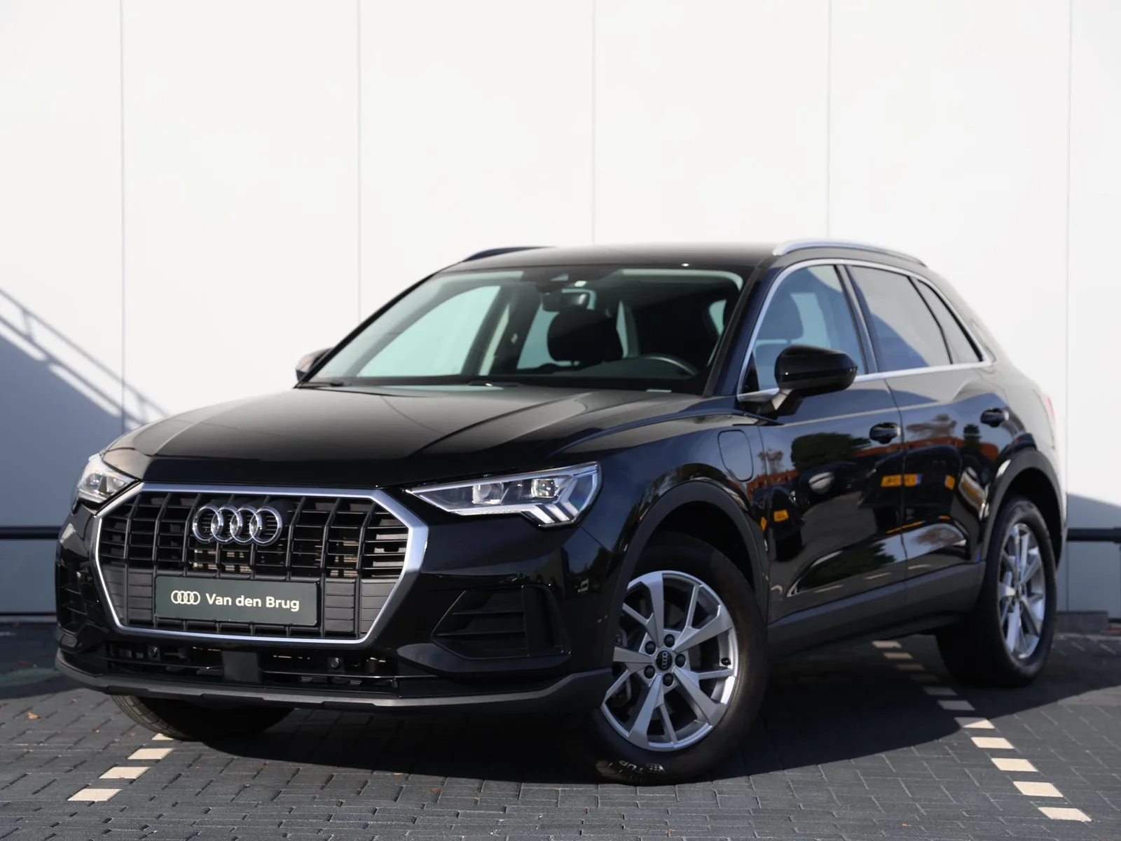 Audi Q3 (2023) — foto 1