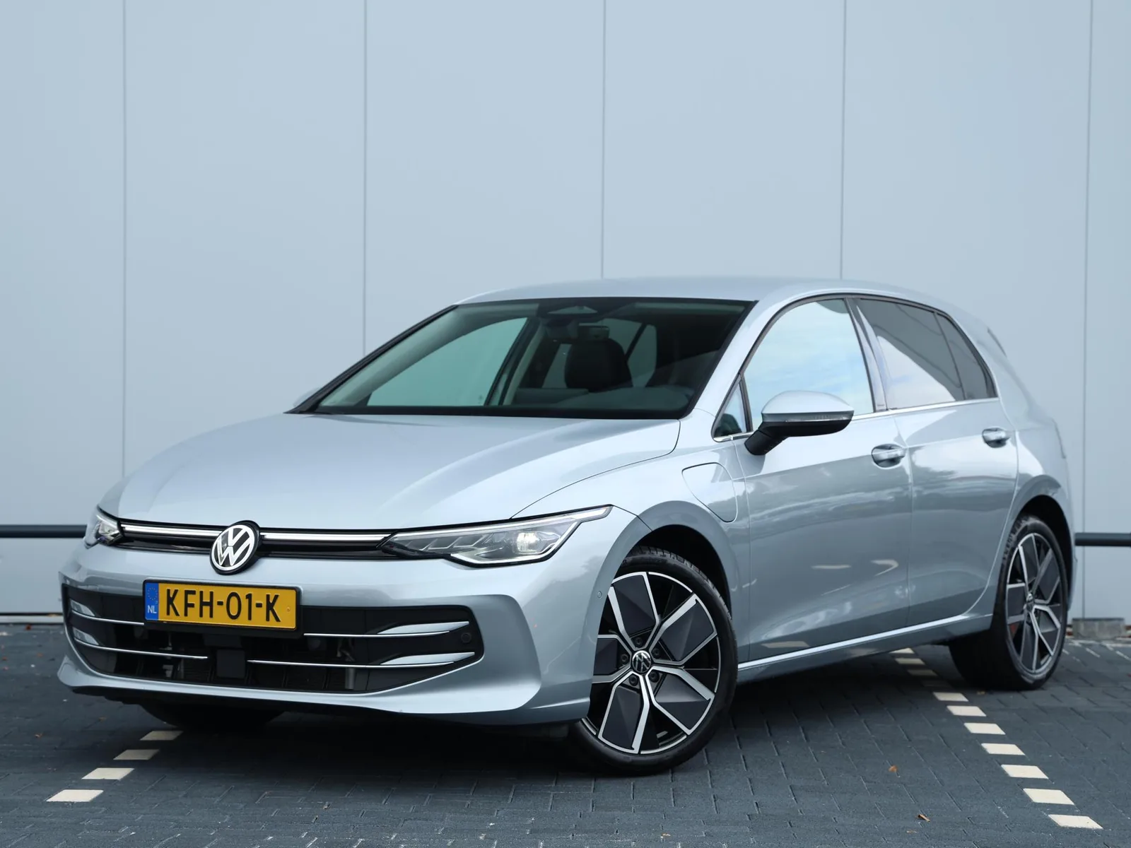 Volkswagen Golf (2026) — foto 1