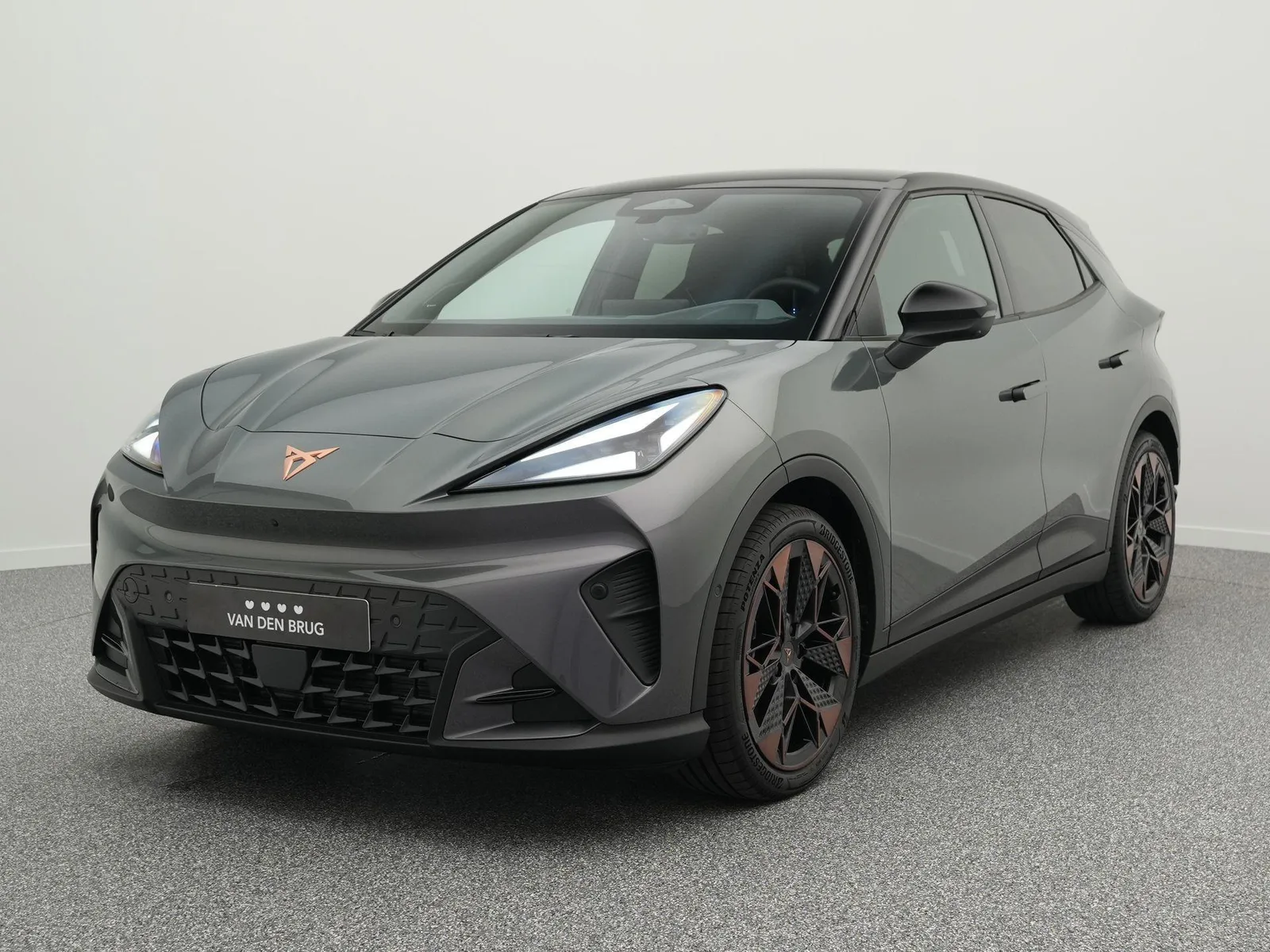 CUPRA Raval (2026) — foto 1