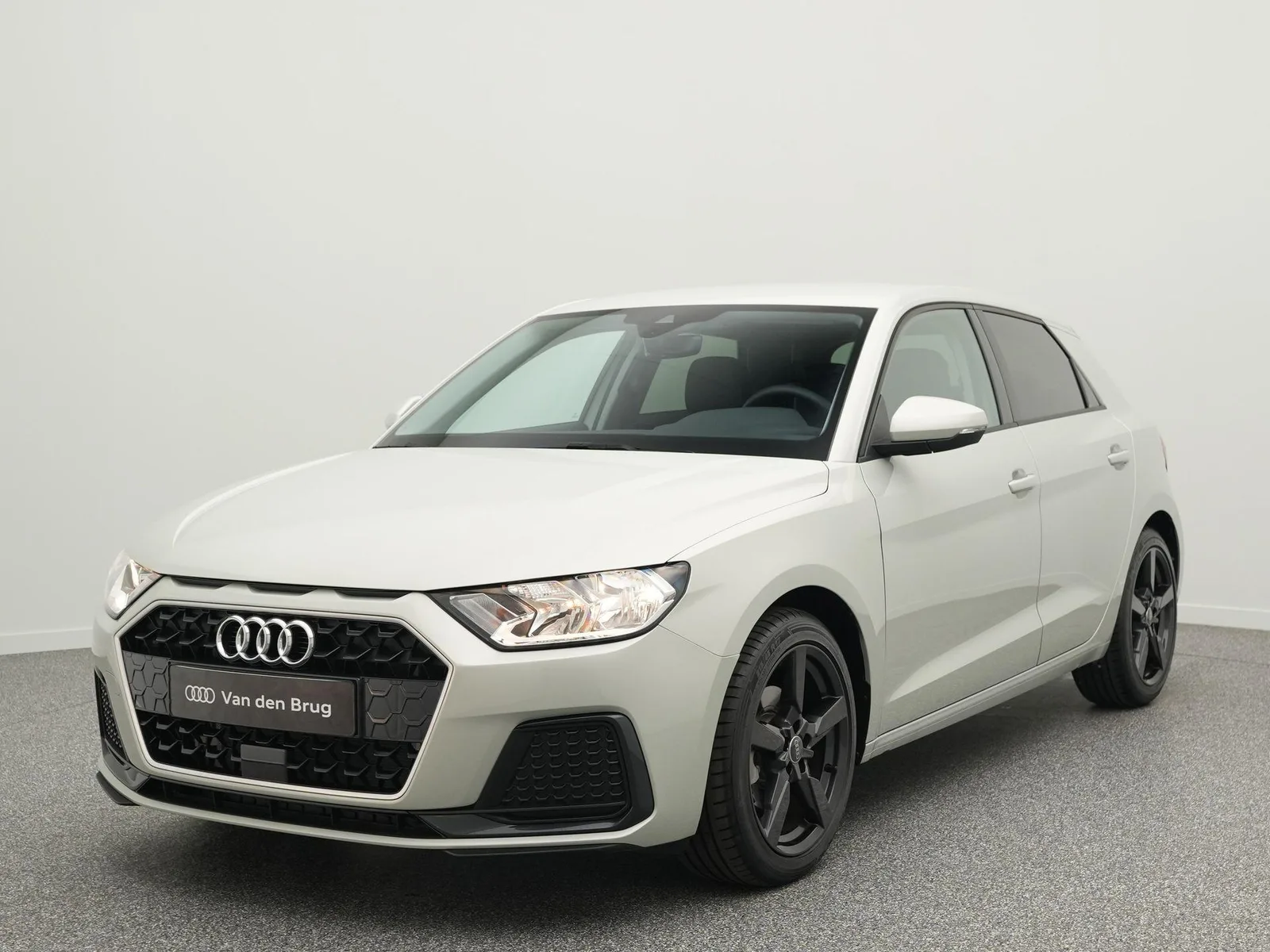 Audi A1 (2025) — foto 1