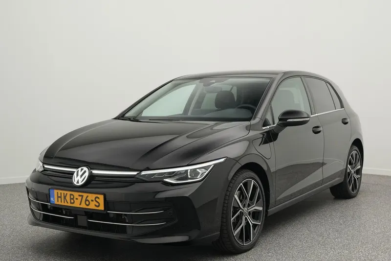 Volkswagen Golf (2025)