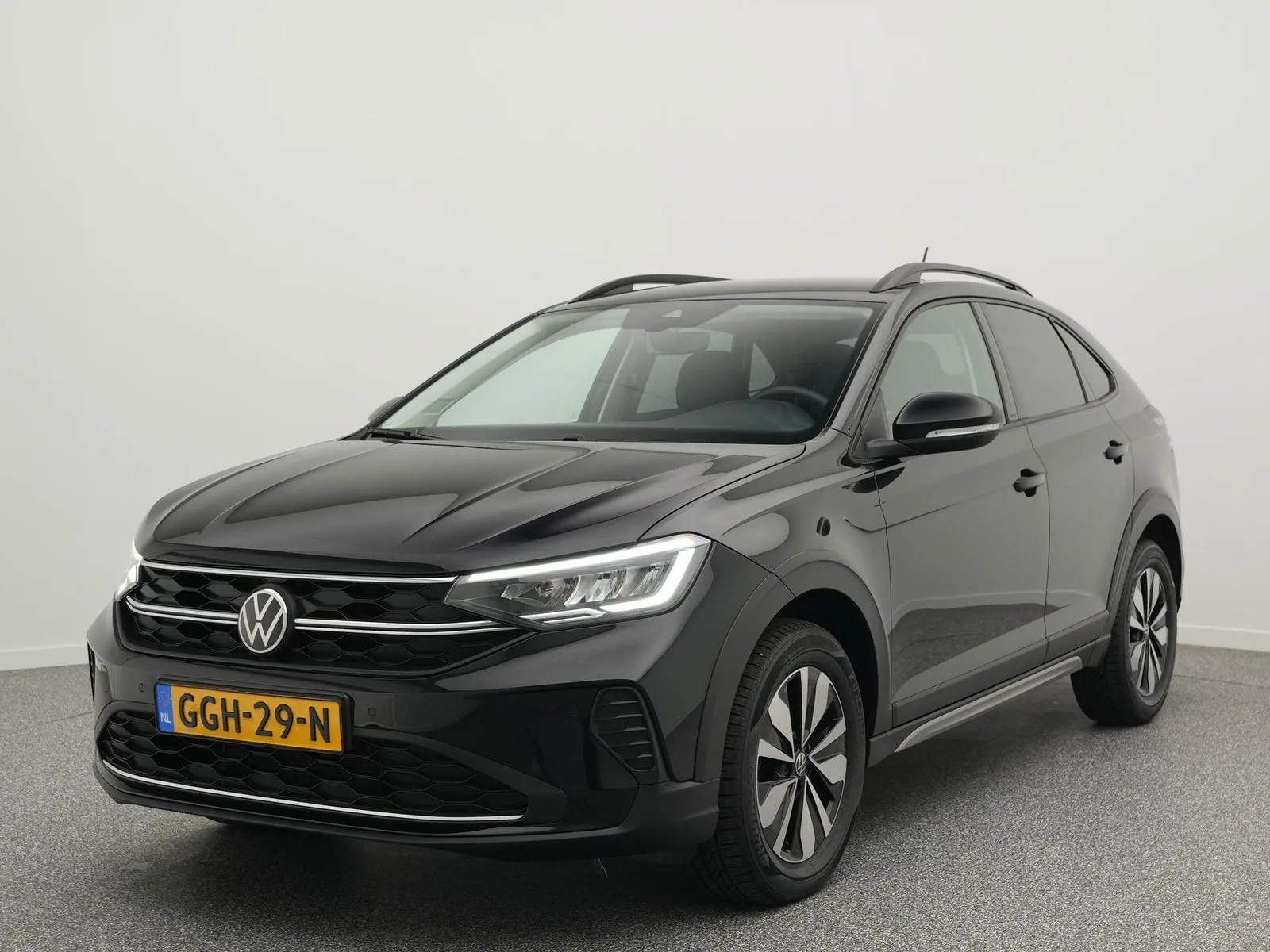 Volkswagen Taigo (2023) — foto 1