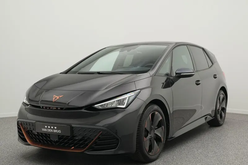 CUPRA Born (2024)