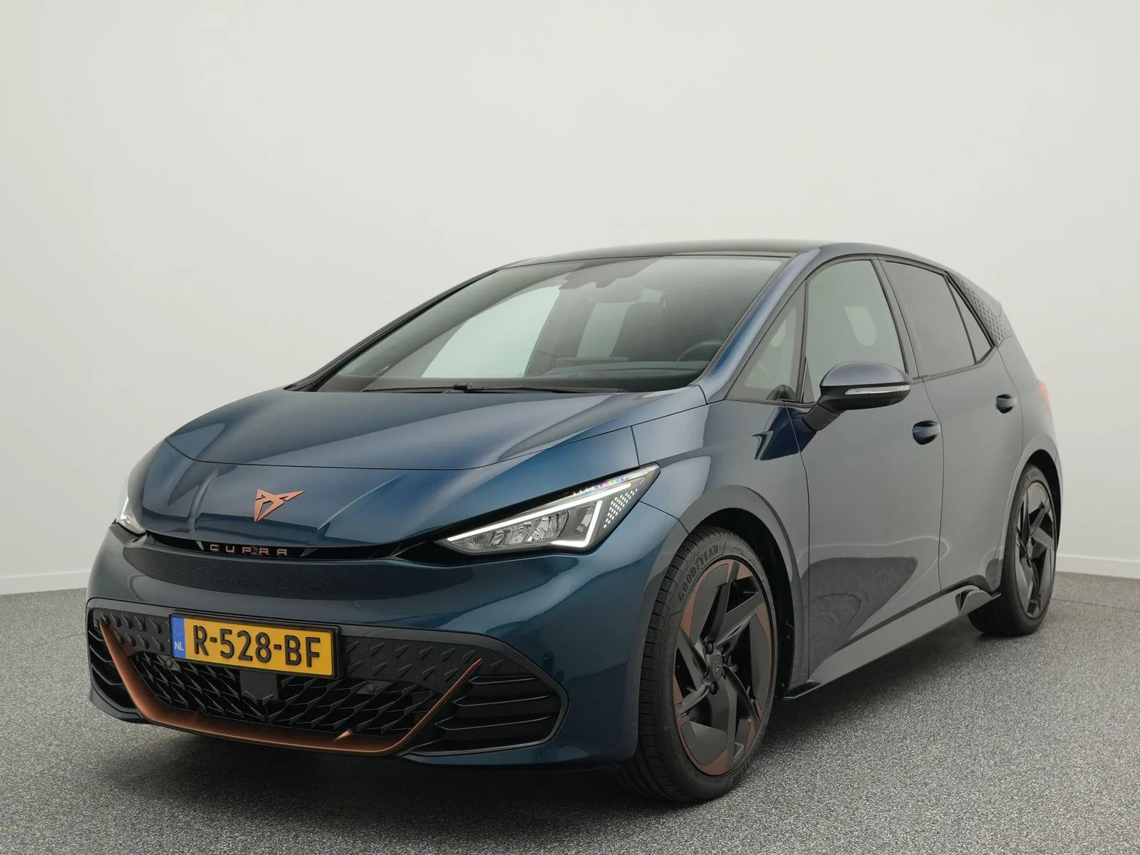 CUPRA Born (2021) — foto 1