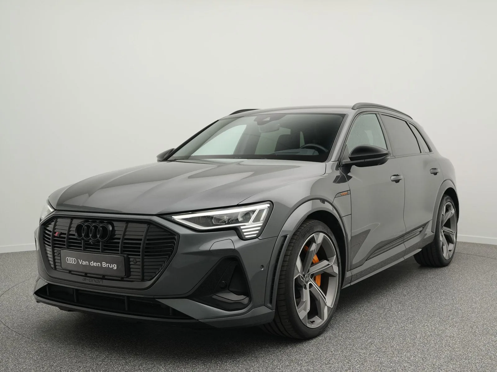 Audi e-tron (2023) — foto 1