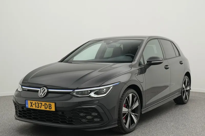Volkswagen Golf (2021)