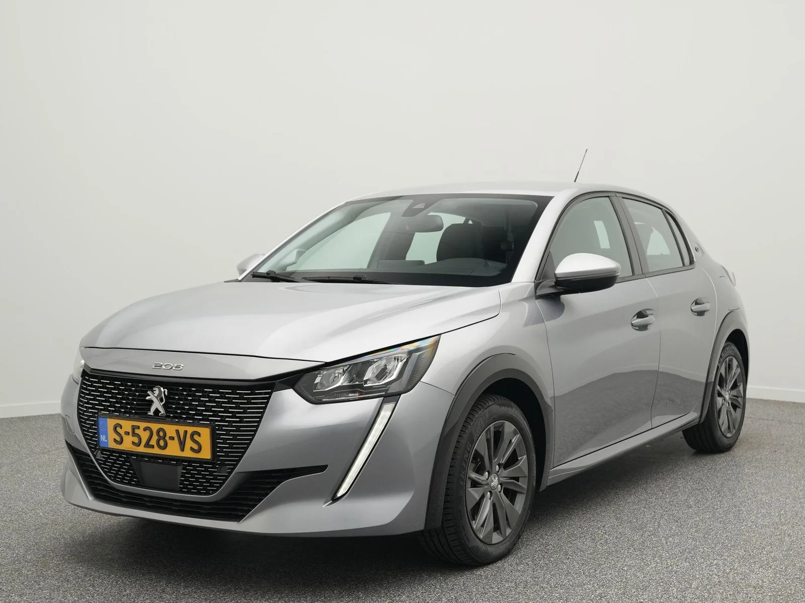 Peugeot e-208 (2020) — foto 1