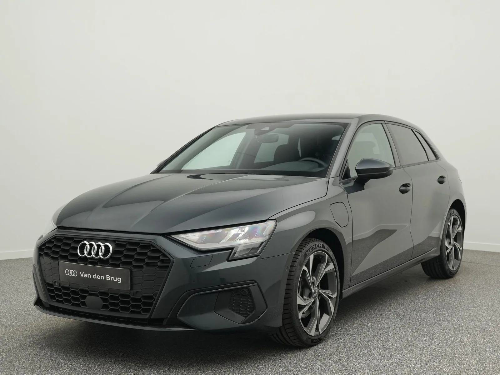 Audi A3 (2023) — foto 1
