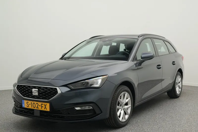 SEAT Leon Sportstourer (2023)