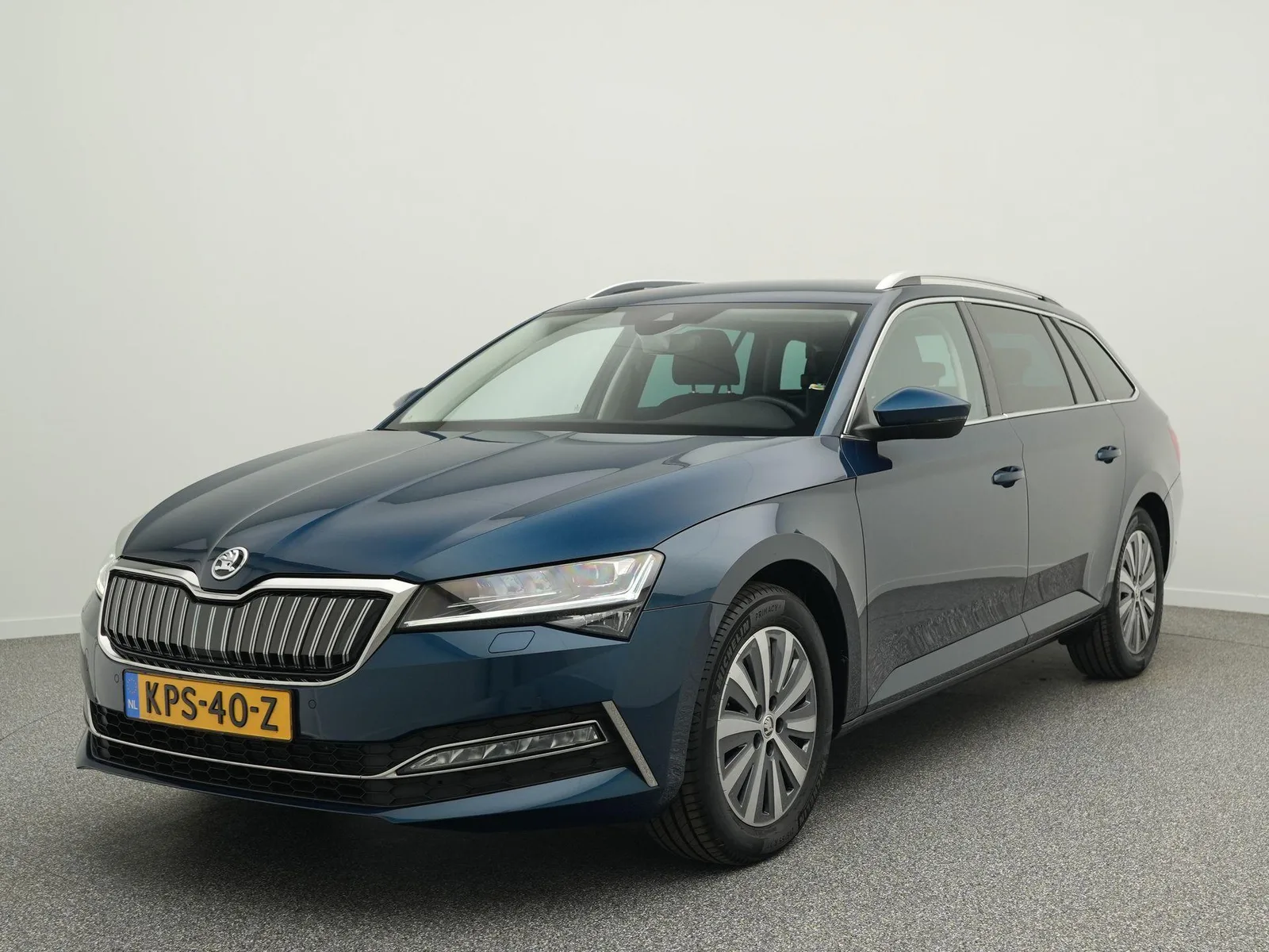 Škoda Superb (2025) — foto 1