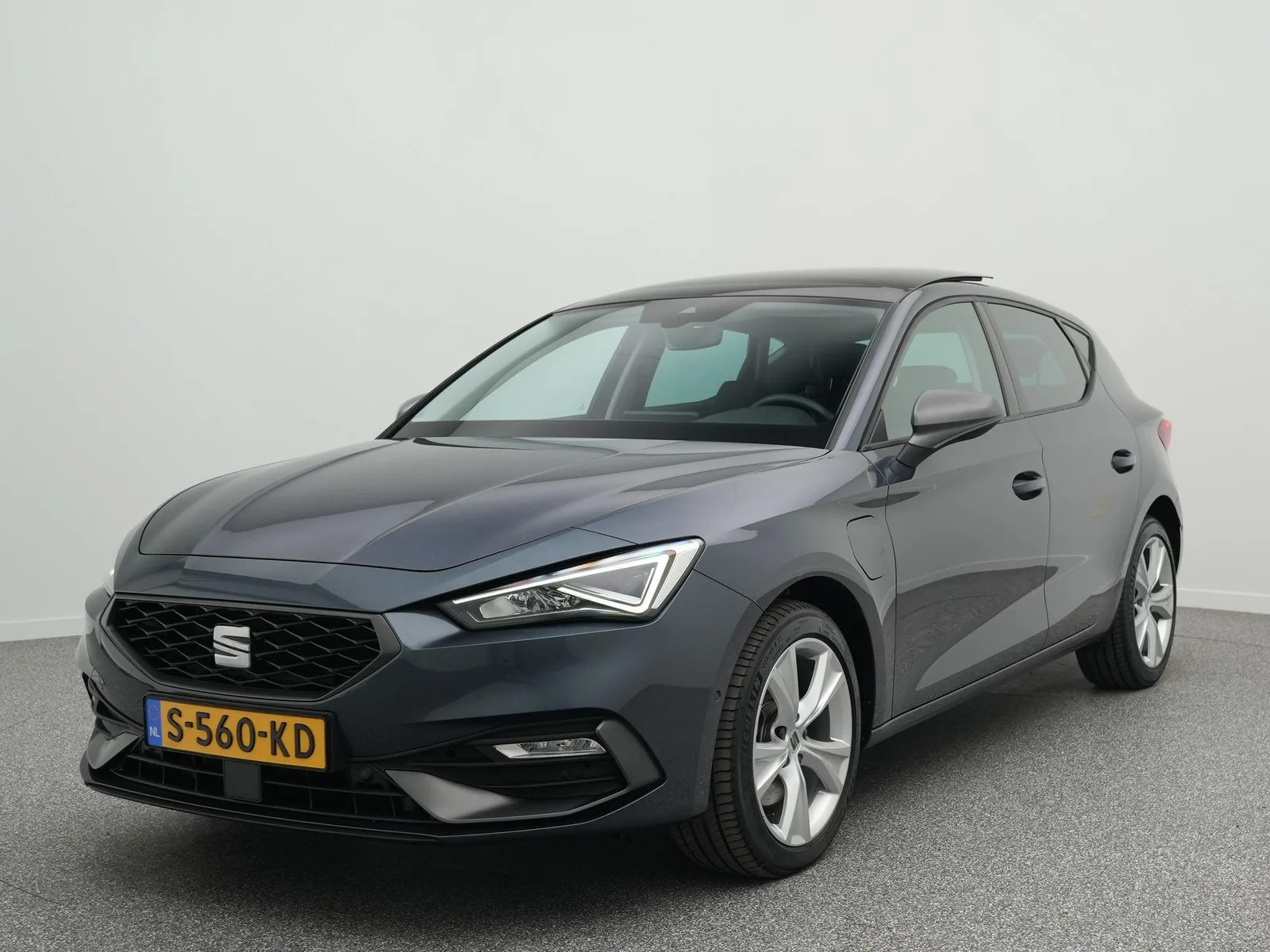 SEAT Leon (2020) — foto 1