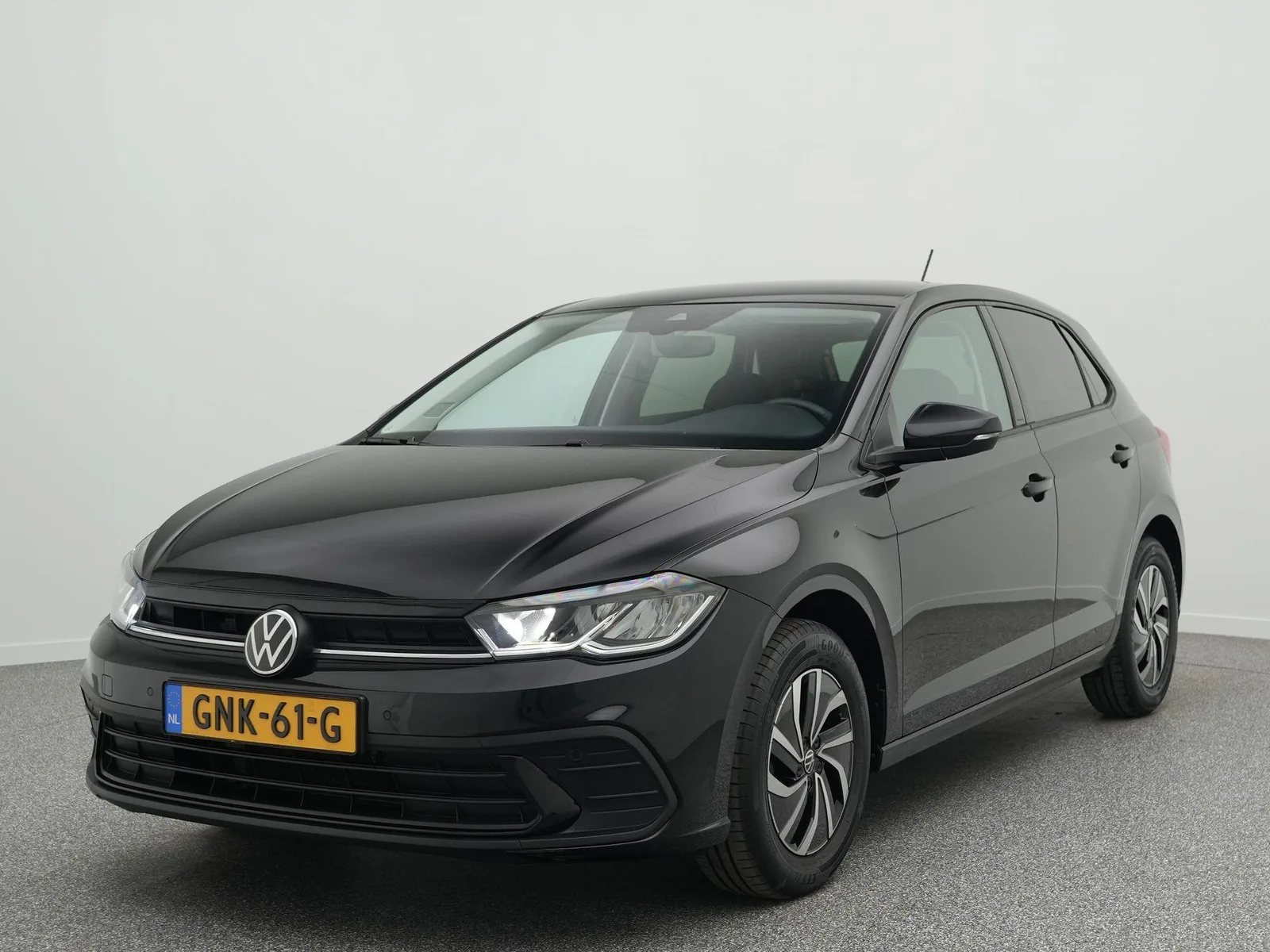 Volkswagen Polo (2024) — foto 1