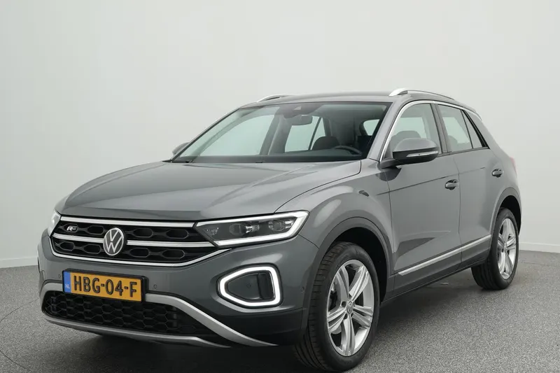 Volkswagen T-Roc (2023)