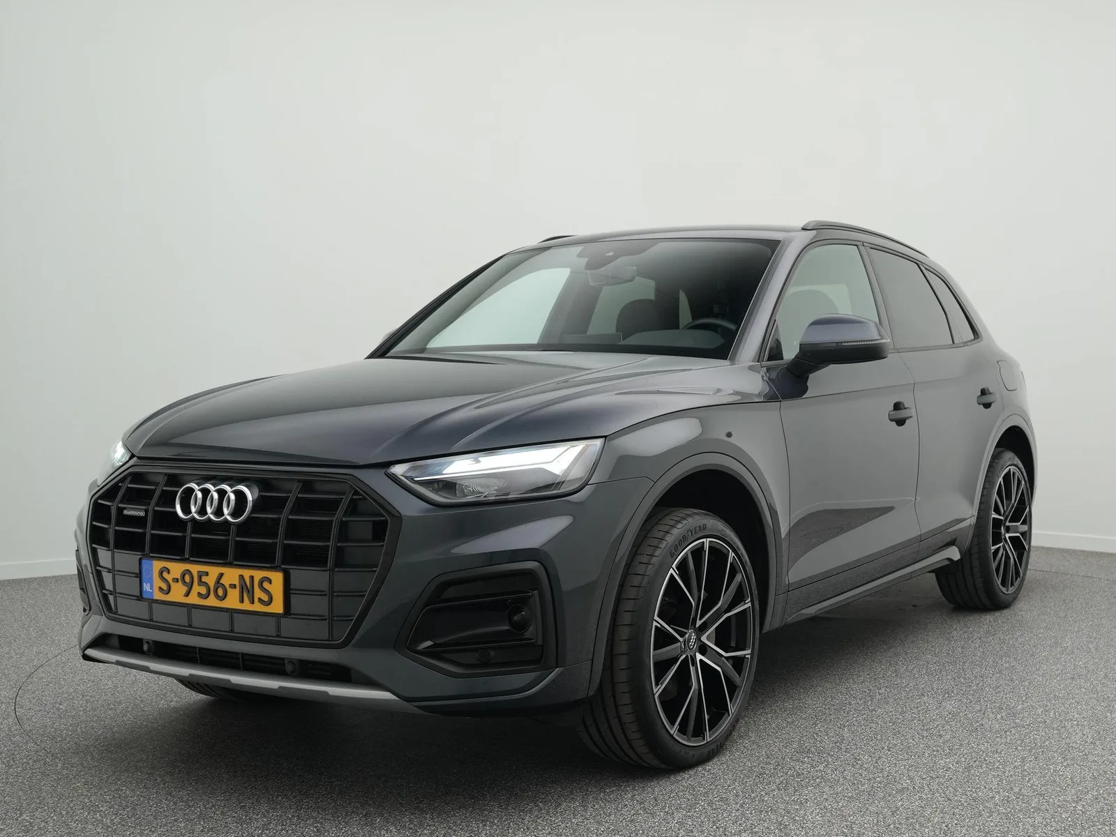 Audi Q5 (2022) — foto 1