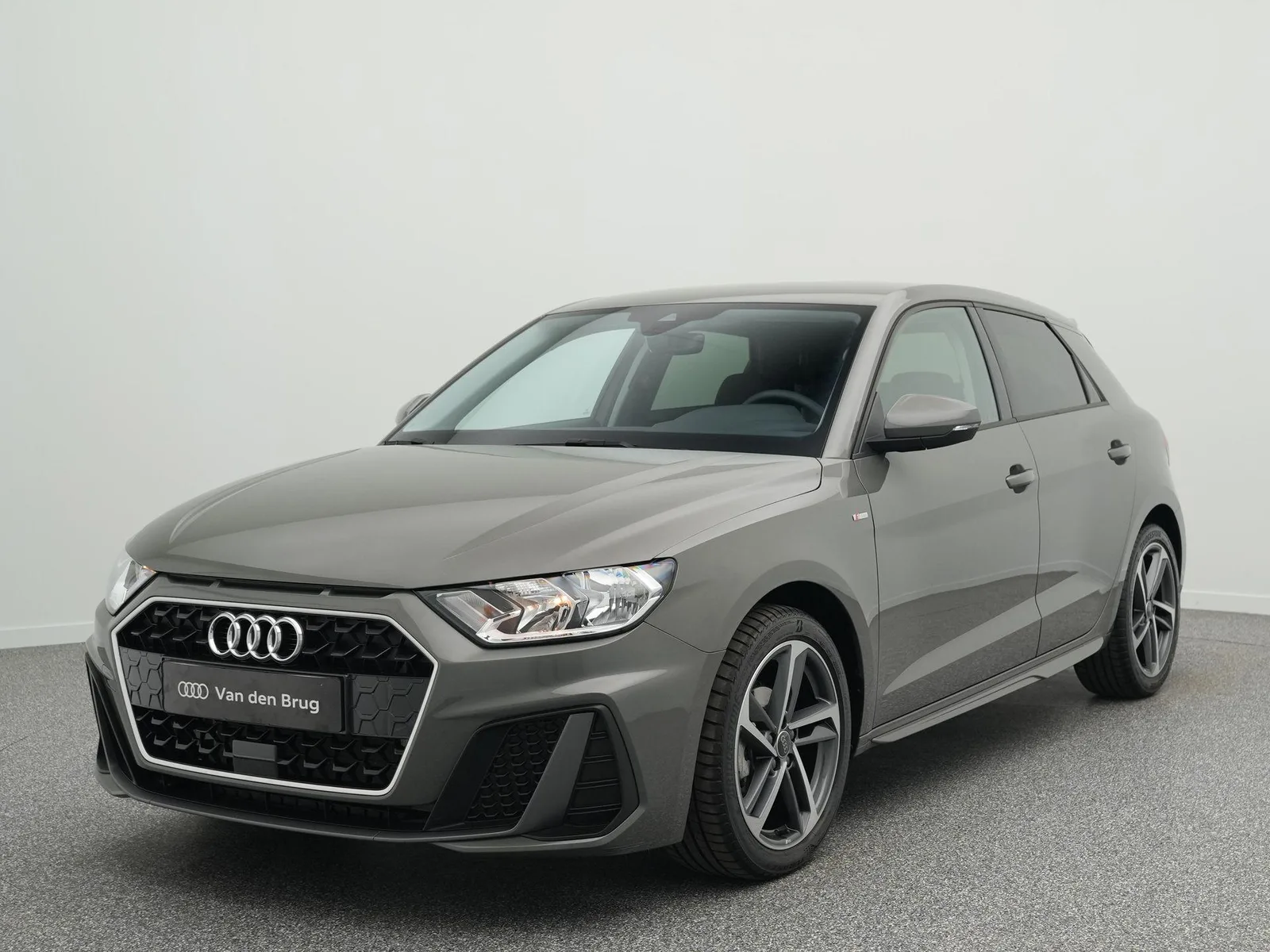 Audi A1 (2025) — foto 1