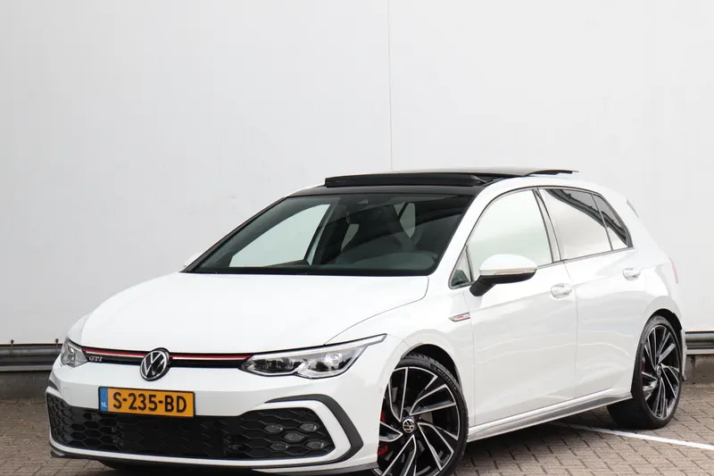 Volkswagen Golf (2021)