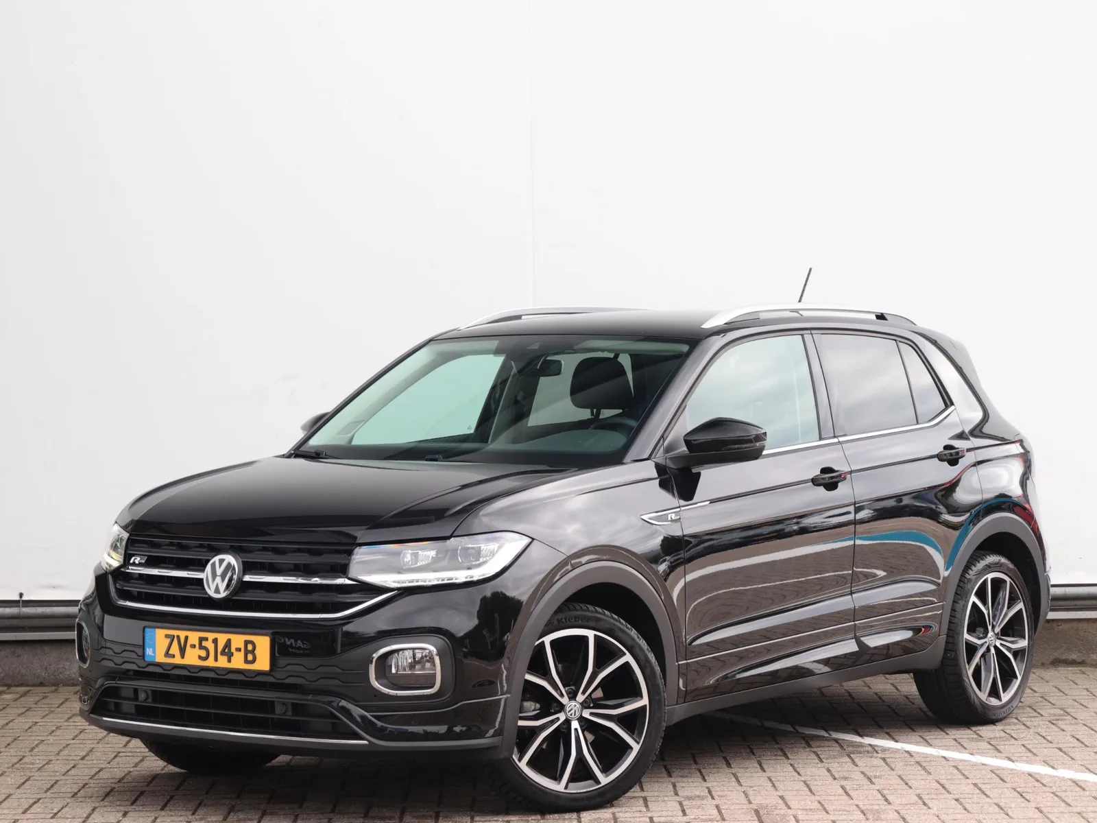 Volkswagen T-Cross (2019) — foto 1
