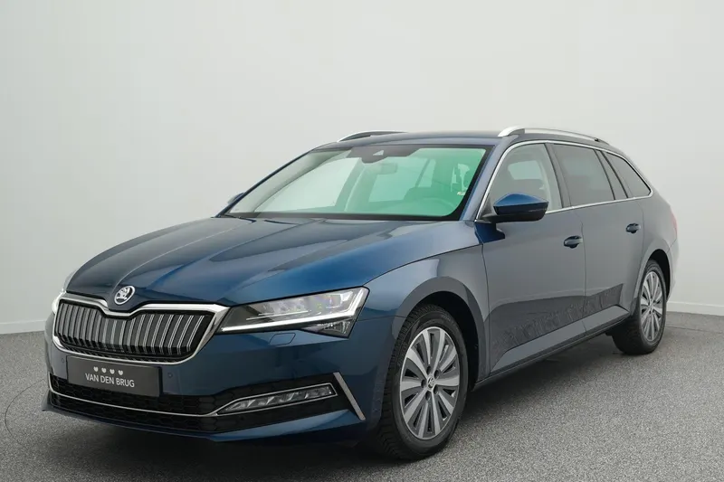 Škoda Superb (2021)