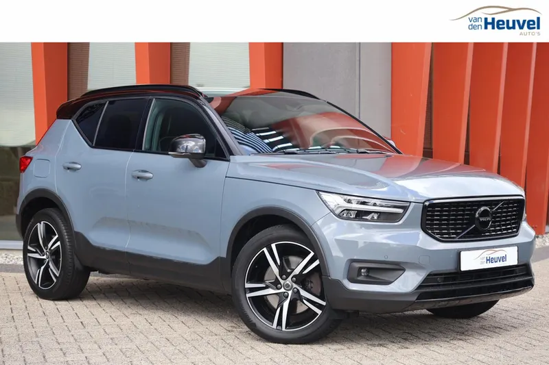 Volvo XC40 (2021)