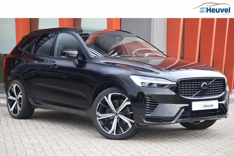 Volvo XC60 (2023)