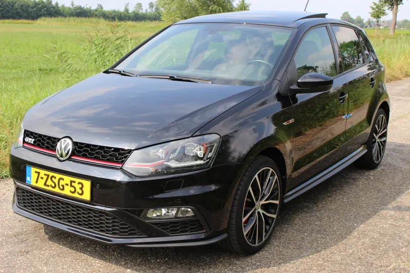 Volkswagen Polo (2015)