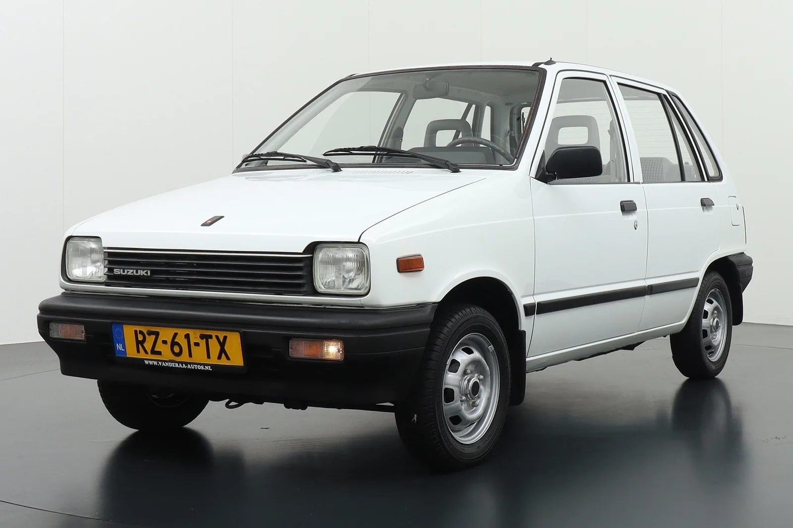 Suzuki Alto (1987) — foto 1