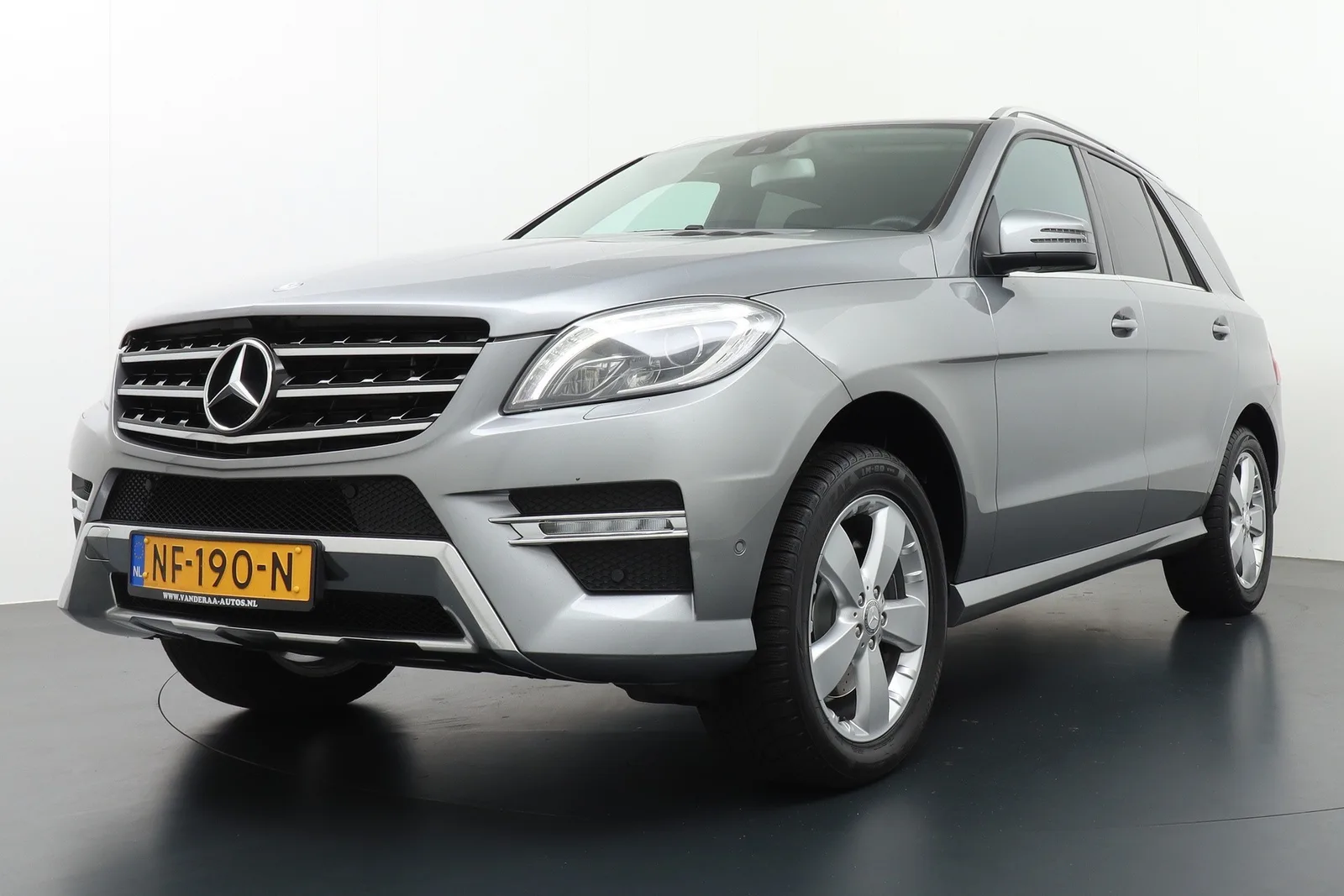 Mercedes-Benz M-Klasse (2012) — foto 1
