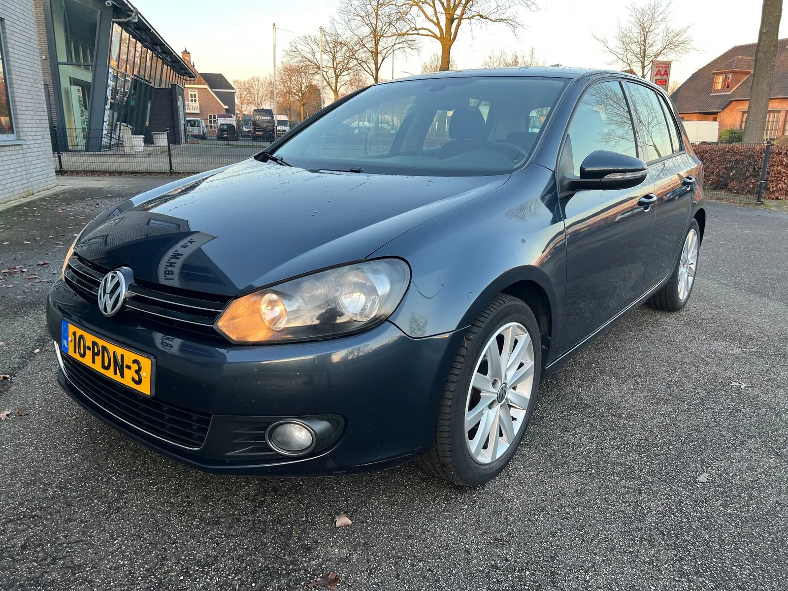 Volkswagen Golf (2011) — foto 1