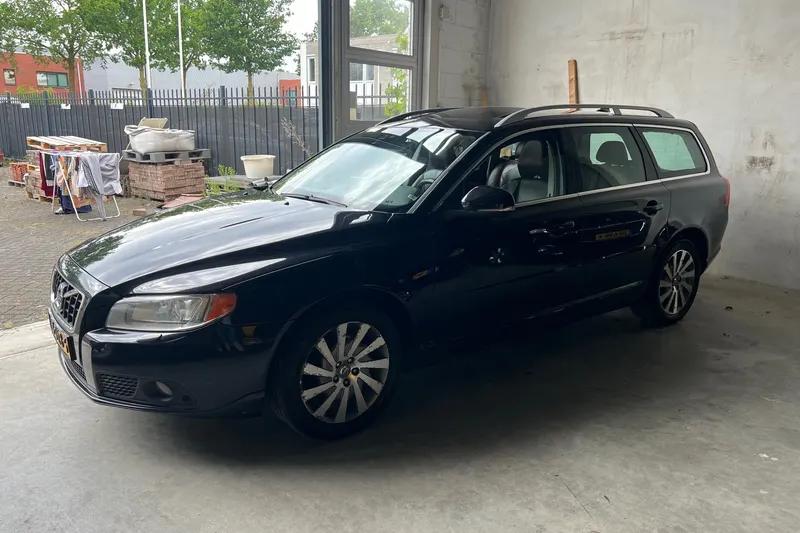 Volvo V70 (2012)