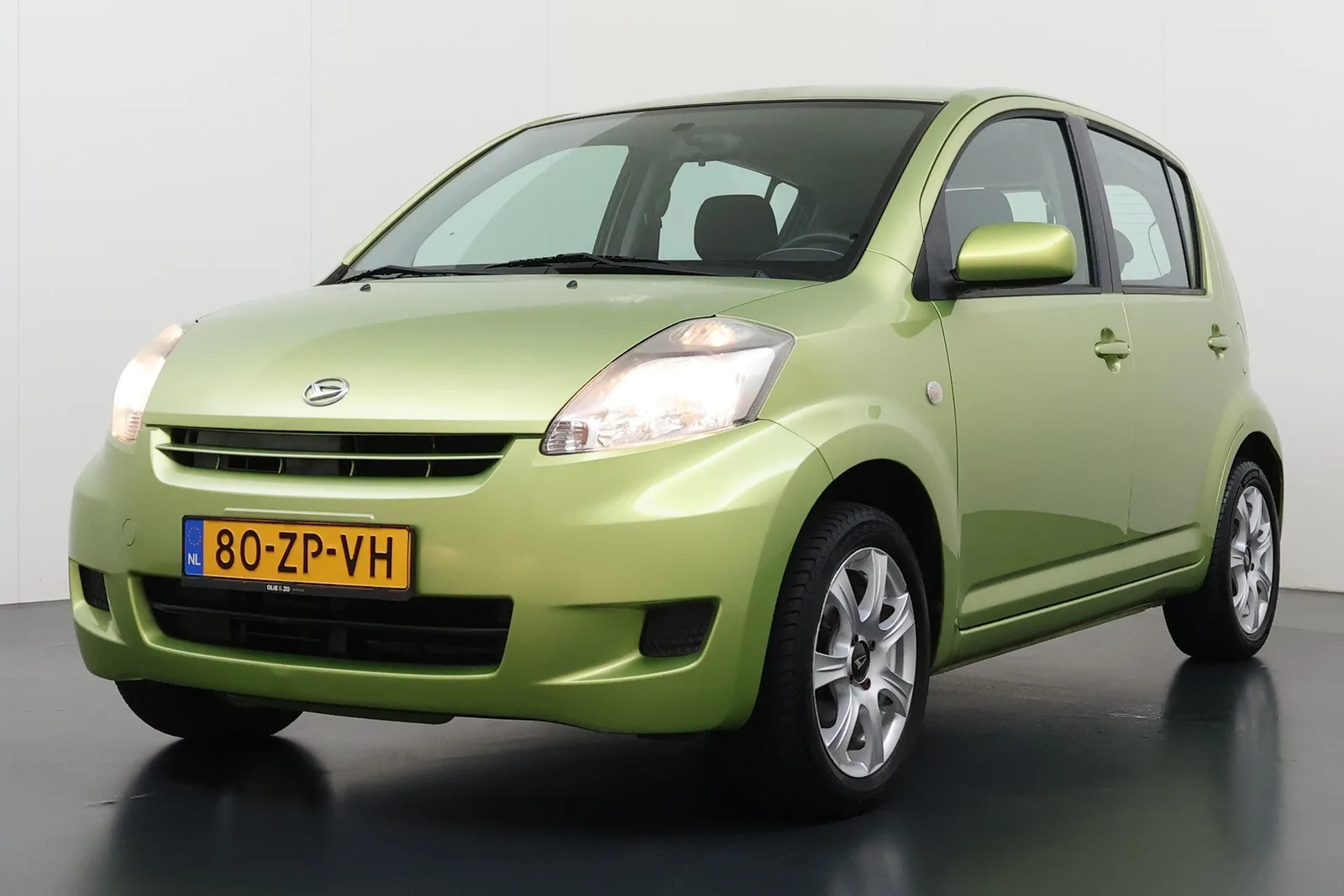 Daihatsu Sirion (2008) — foto 1