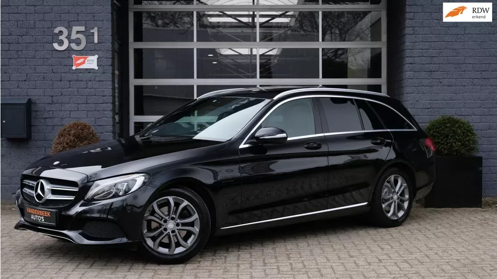 Mercedes-Benz C-Klasse (2014) — foto 1