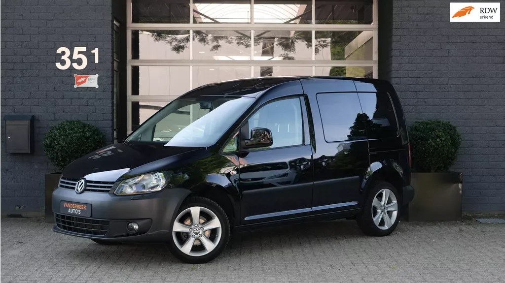 Volkswagen Caddy (2011) — foto 1