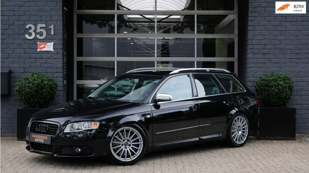 Audi S4 (2005) — foto 1