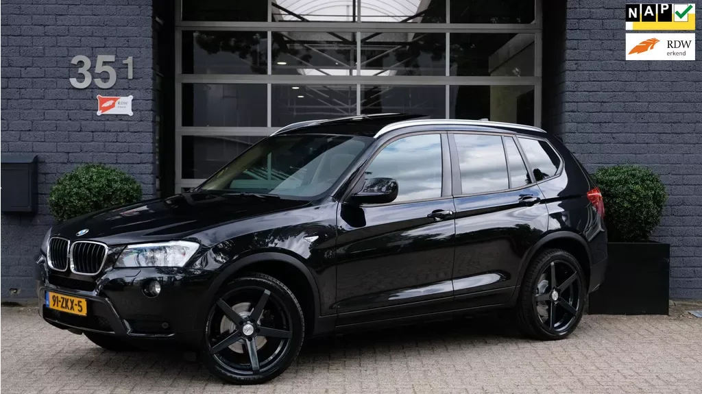 BMW X3 (2013) — foto 1