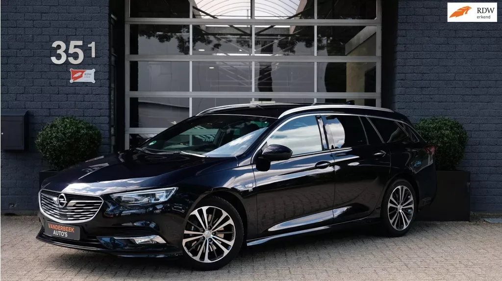 Opel Insignia (2017) — foto 1