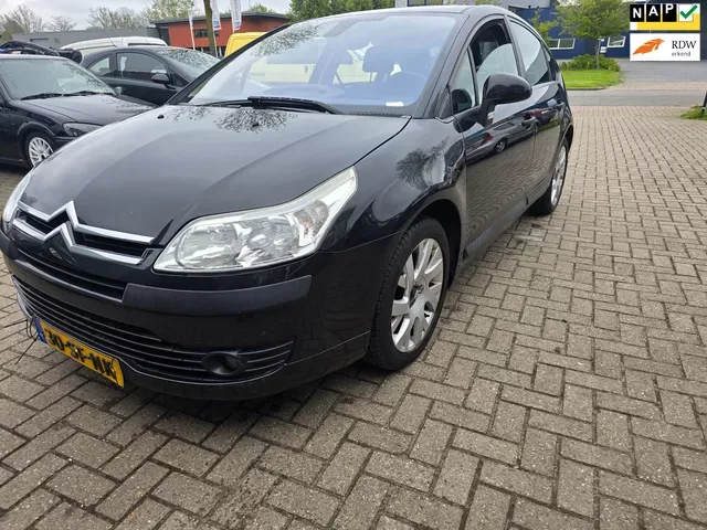 Citroën C4 (2005) — foto 1