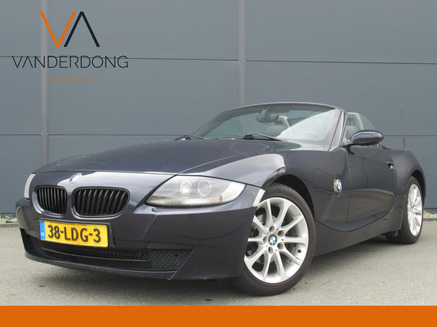 BMW Z4 (2006) — foto 1