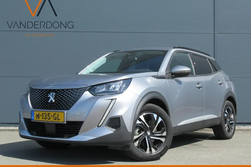 Peugeot e-2008 (2021)
