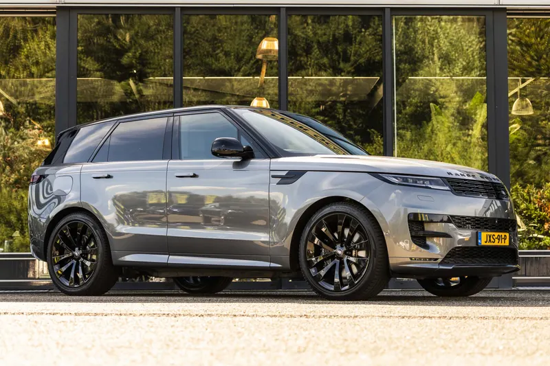 Land Rover Range Rover Sport (2023)