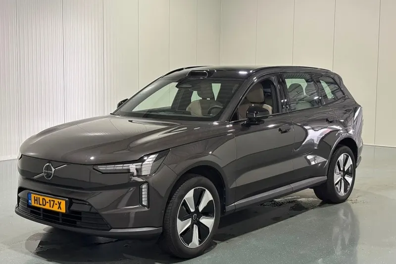 Volvo EX90 (2025)