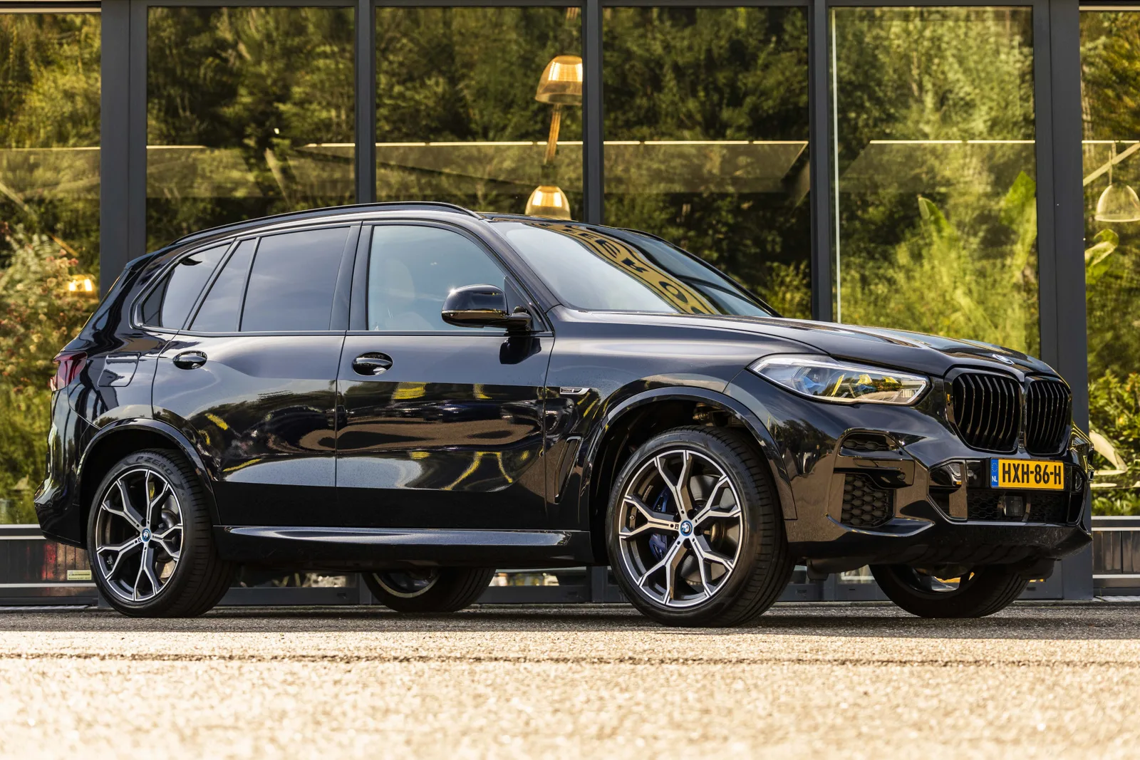 BMW X5 (2021) — foto 1