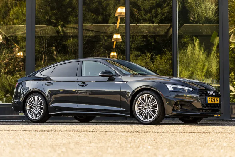 Audi A5 (2022)
