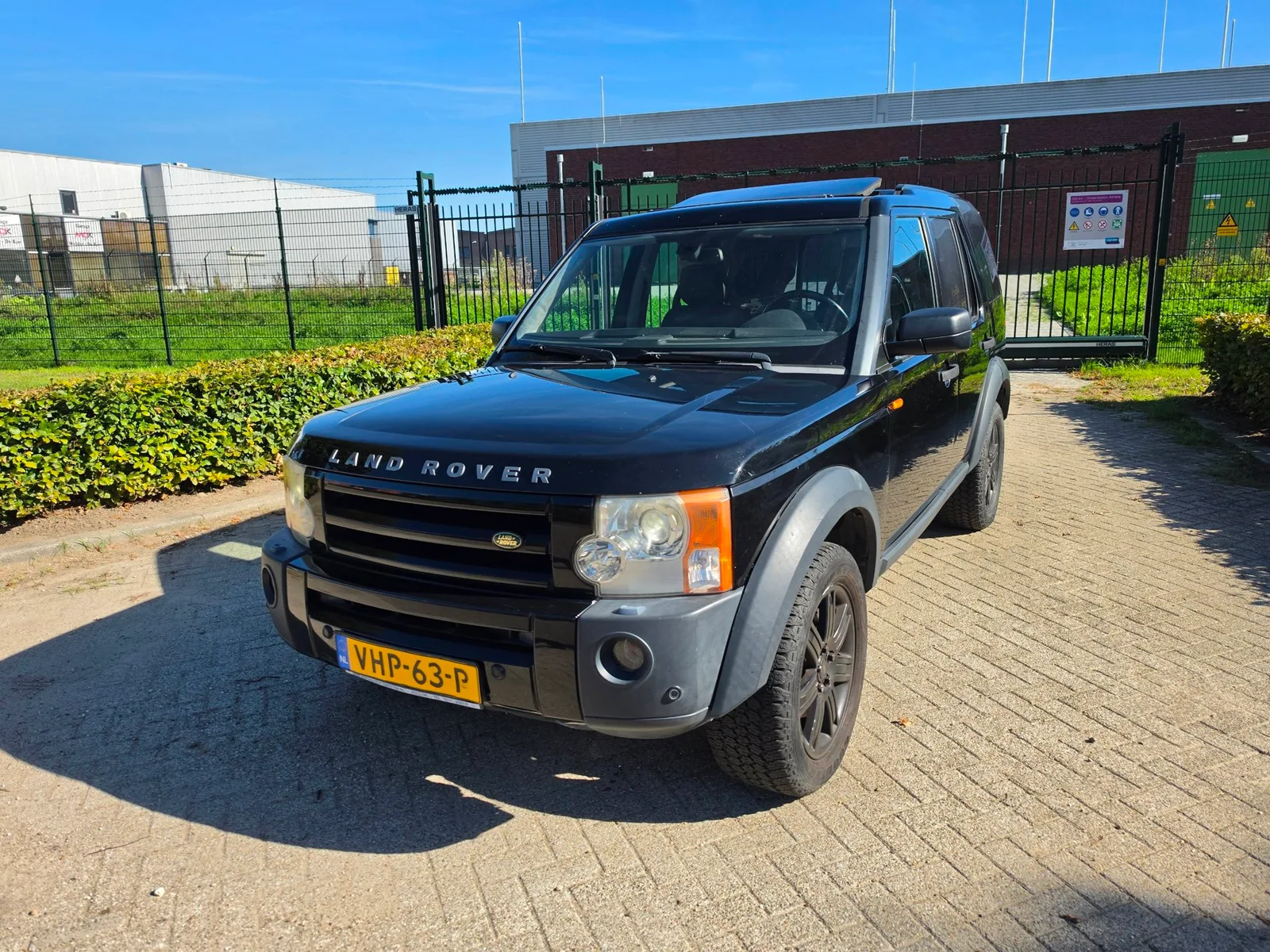 Land Rover Discovery (2006) — foto 1