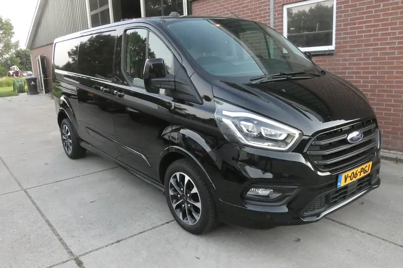 Ford Transit Custom (2022)