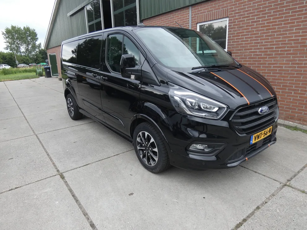 Ford Transit Custom (2022) — foto 1