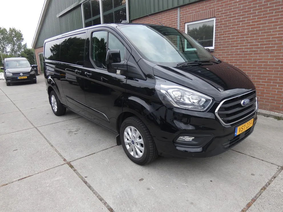 Ford Transit Custom (2022) — foto 1