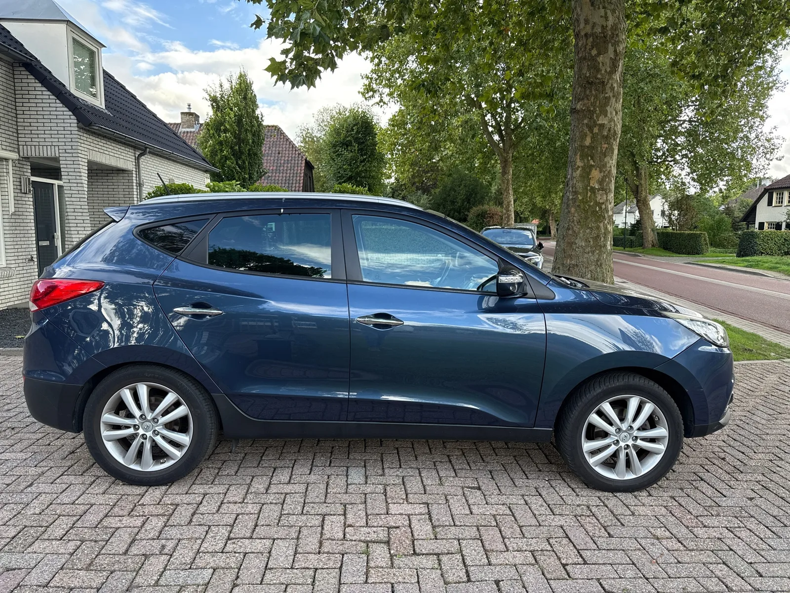 Hyundai ix35 (2010) — foto 1